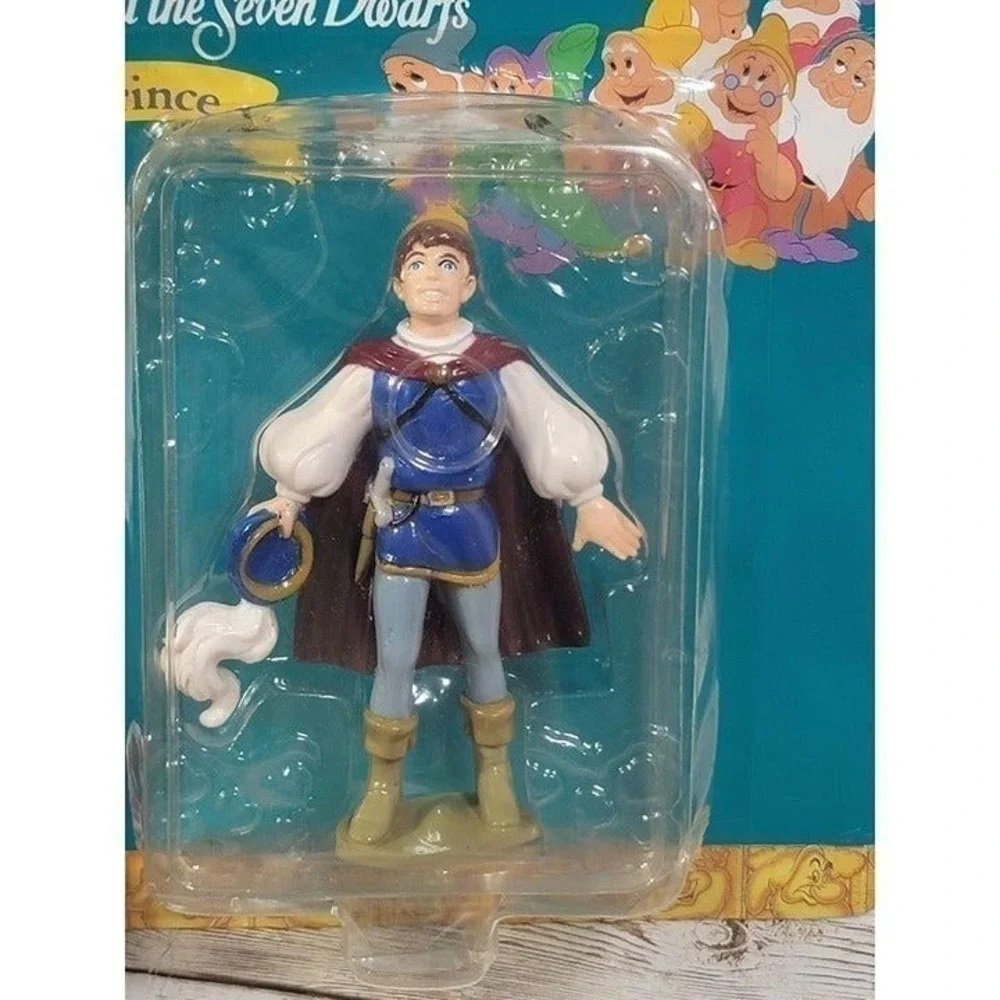 Vintage NOS New Disney Snow White The Queen The Prince Figures